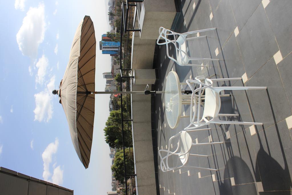 Oasis Hotel Apartment Αντίς Αμπέμπα Εξωτερικό φωτογραφία