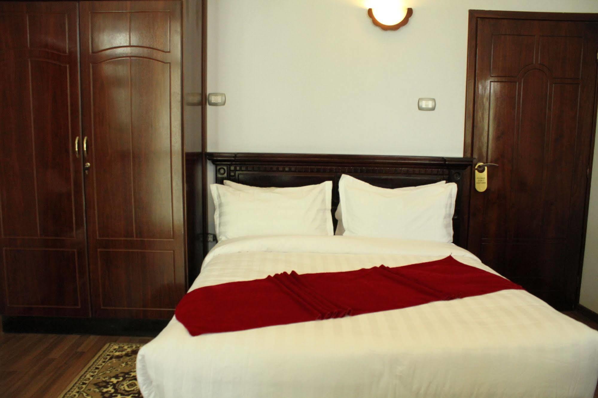 Oasis Hotel Apartment Αντίς Αμπέμπα Εξωτερικό φωτογραφία