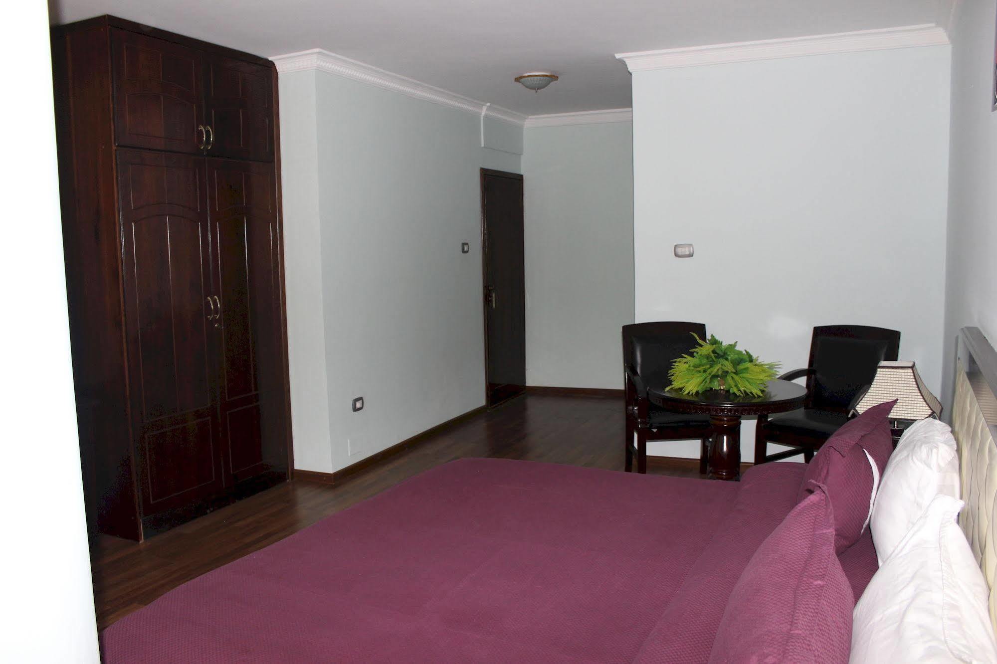 Oasis Hotel Apartment Αντίς Αμπέμπα Εξωτερικό φωτογραφία